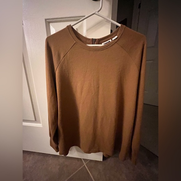 Noisy may city raglan sweater - size M (matching pants for sale as well) - Picture 3 of 7